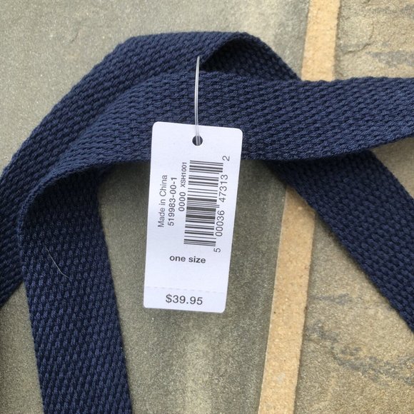 NWT Gap tote with Flip Sequins - Picture 4 of 4